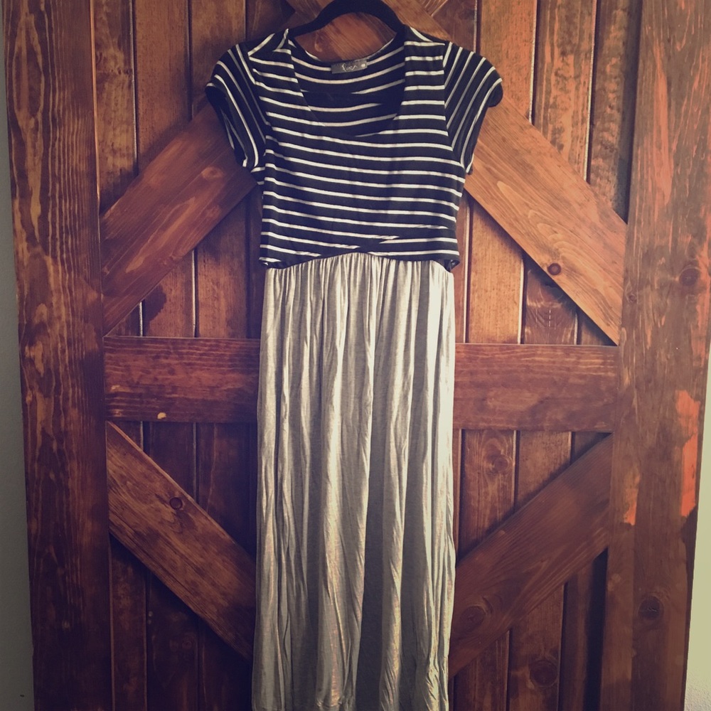 Maxi dress